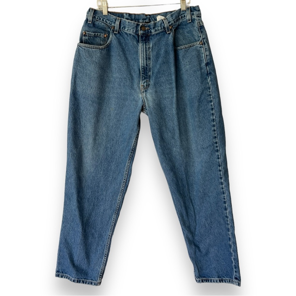 VTG 90’s Men’s Loose Fit Levi’s 38” X 30”